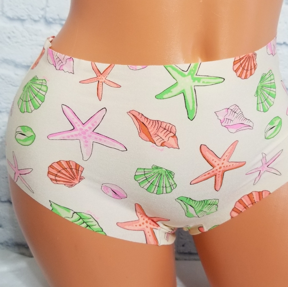 PINK Victoria's Secret Seamless Sea Shells Beach Shortie Panty Logo Large New
